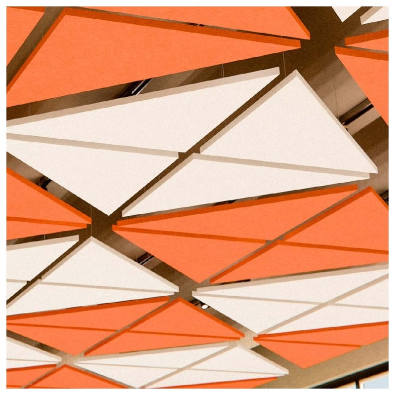 Panneau acoustique triangulaire suspendu en A·PET® 9 ou 18 mm