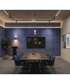Panneaux muraux acoustiques Plaid bleu marine installés dans une salle de réunion élégante et moderne